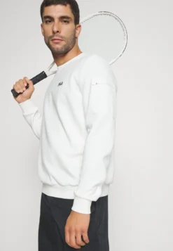 Fila KalleFelpaWhite Alyssum Uomo Maglieria E Felpe 1FI42G02S-A11 -Negozio al dettaglio Fila fb155d30264f4fb9937496245f24641a scaled