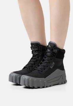 Fila Grungelution Stivaletti Con PlateauBlack/Dark Shadow Donna Stivaletti 1FI11A0DG-Q11